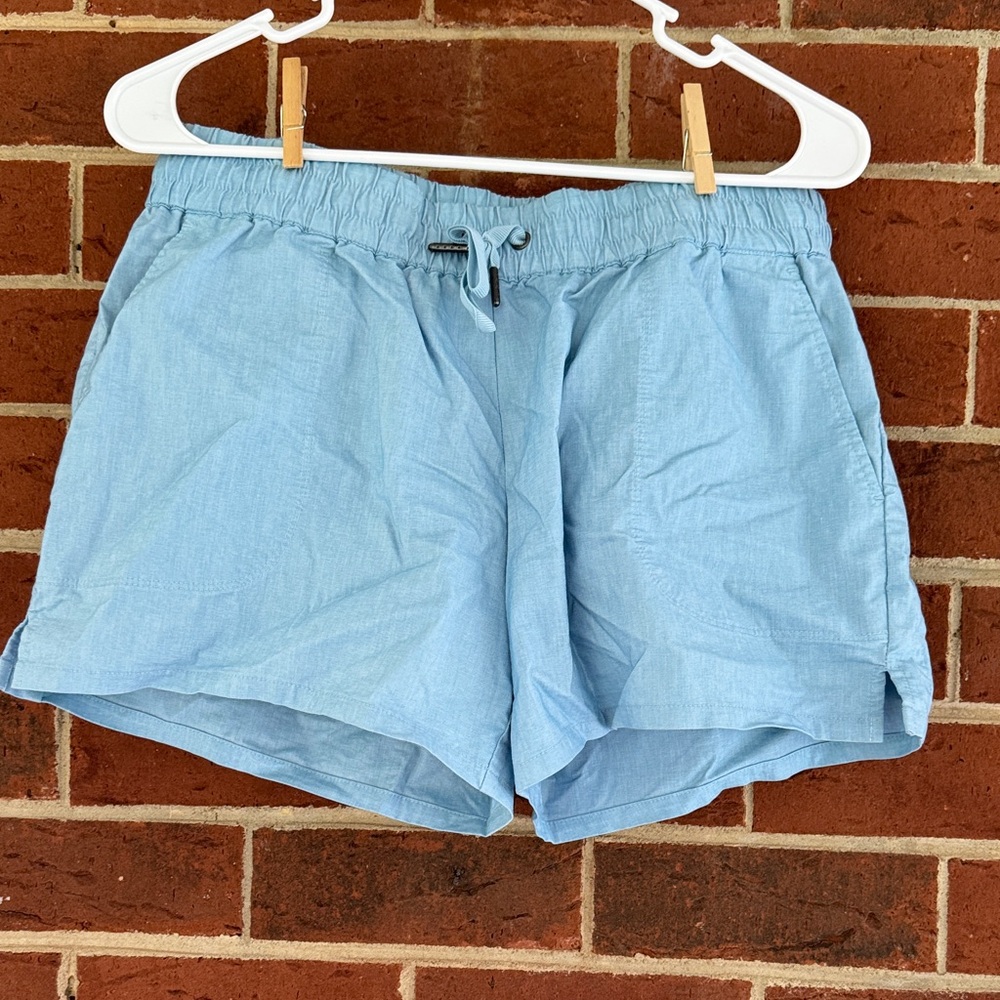 Southern Tide Women's Sky Blue Athletic Shorts